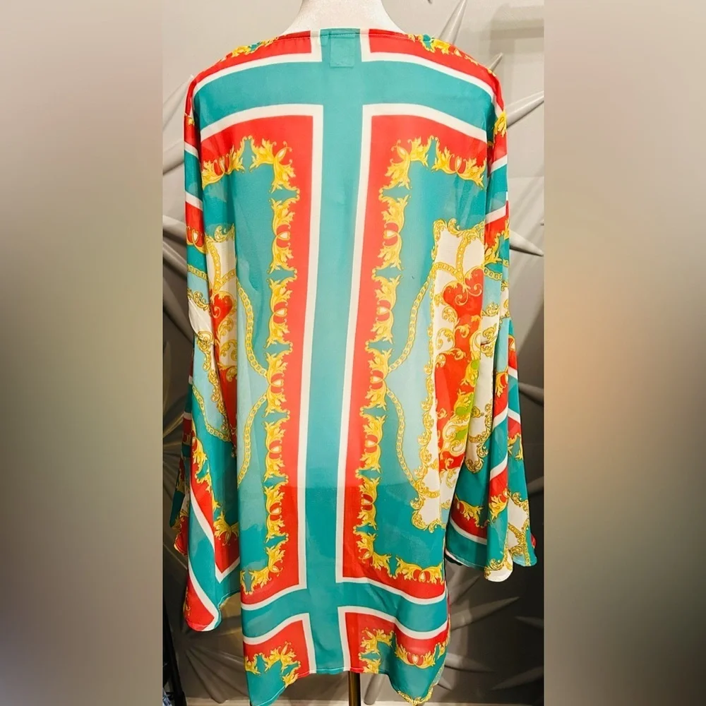 EUC Violet Sky SZ M green/white multicolored swimsuit cover up/bust 50”/PTP 25”